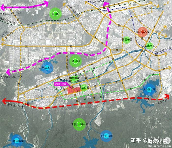 交通配套项目临近建设中(双向八车道)的坪山大道,往市区出行1个红绿灯