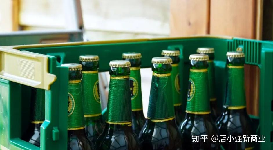 为什么国产啤酒都是绿色瓶子?