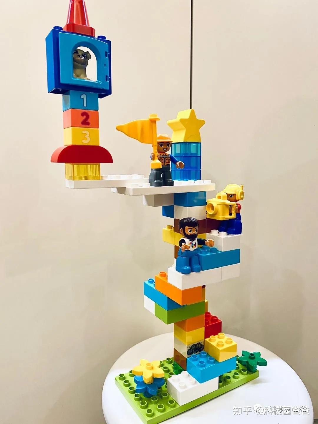 lego乐高一起探索宇宙吧和女儿拼砌太空火箭发射塔乐高得宝moc