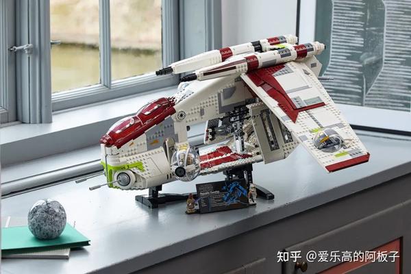 乐高lego   75275 a翼星际战斗机