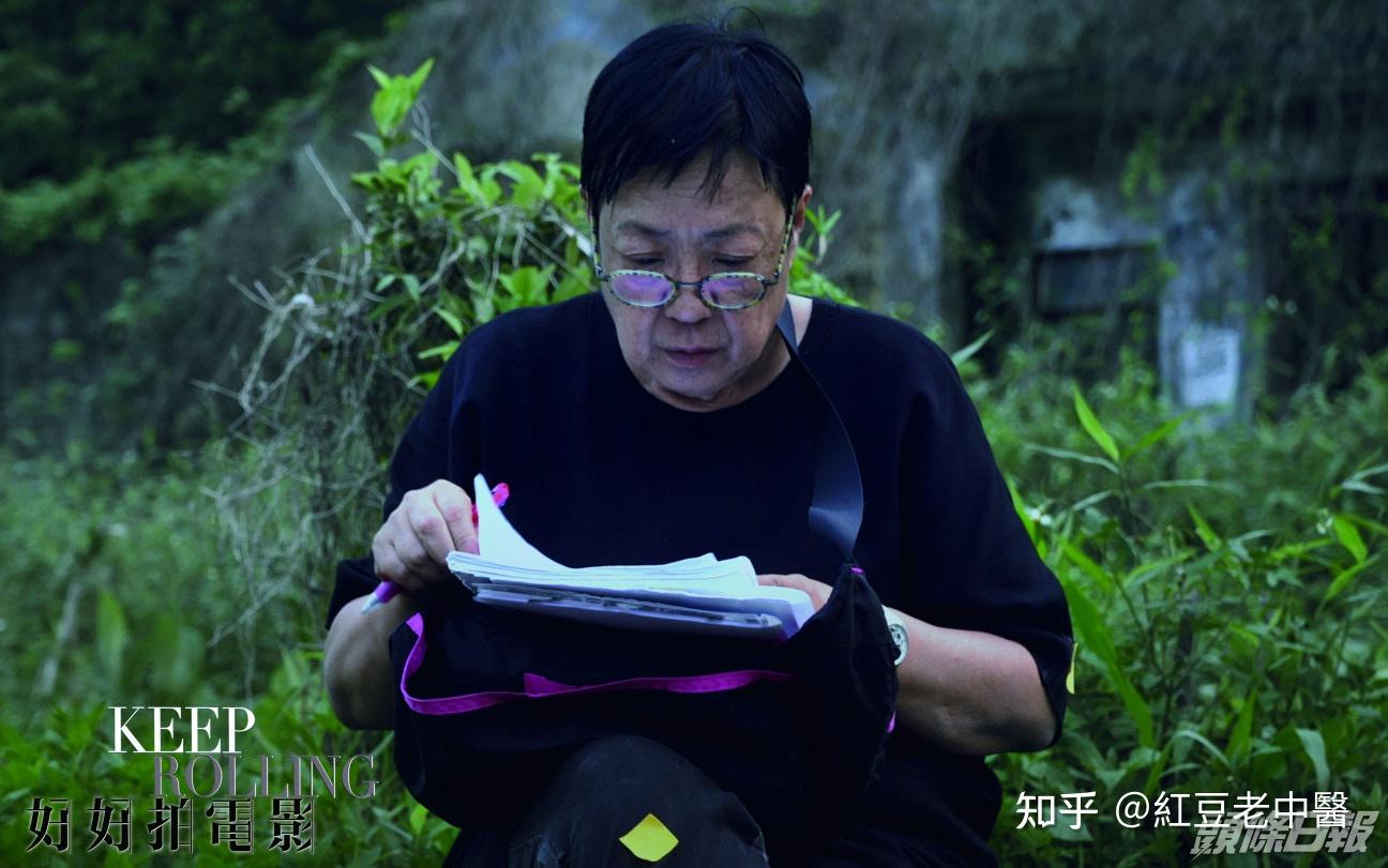 许鞍华导演已经74岁了,做了一辈子导演,也到了为自己拍纪录片的年龄