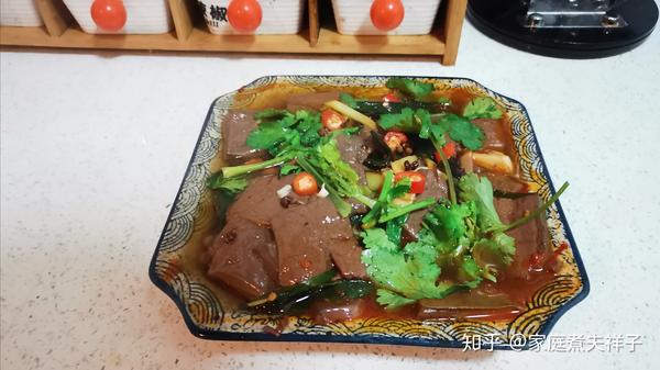 5元钱解锁一道下饭神菜,香辣鸭血,这样做超好吃