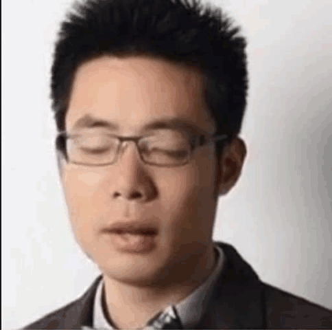 熊猫人unravelgif,unravel熊猫头gif动图 以下是一张马老师的图片: 我们让他唱unravel,唱歌素材是下面的视频