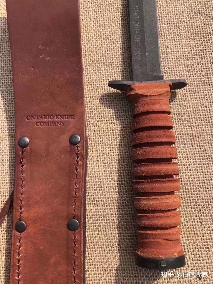 m3刀身前半部分双刃,后半部分单刃,无血槽,刀身和其他部位的金属表面