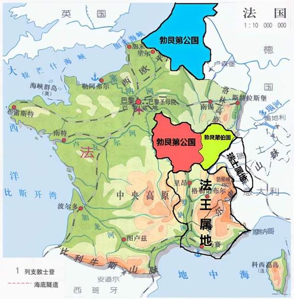 面积狭小的法兰西岛,各大公国,伯国恃势割据,其中最著名,对法国形成