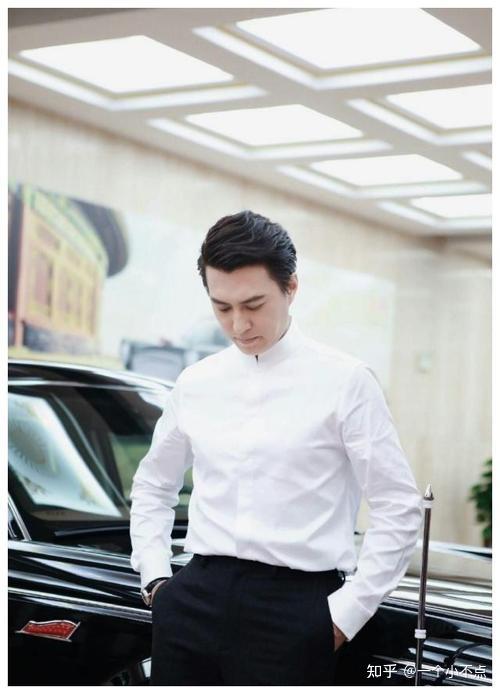 一,靳东
