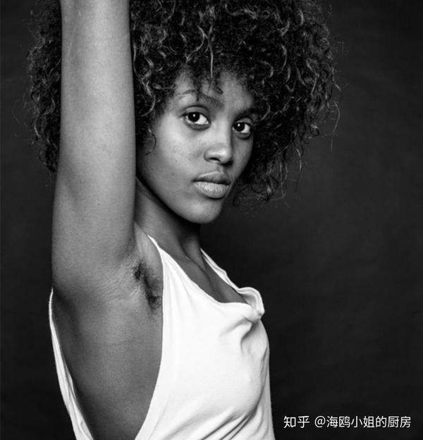 解放体毛女性无需为了社会期望而脱毛