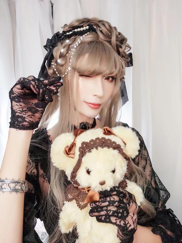 你们见过最好看的 coser 长什么样?