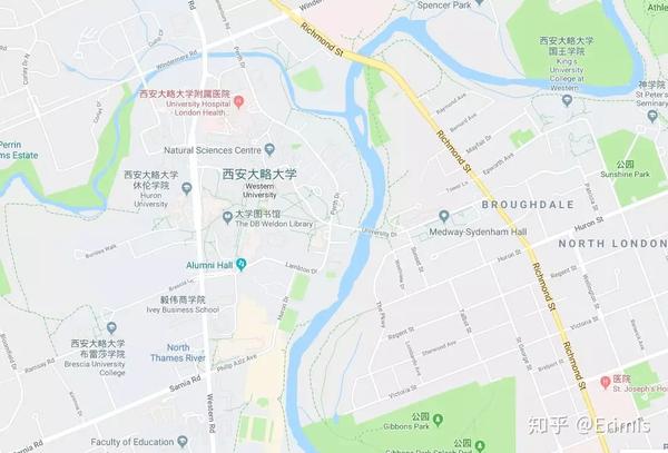 由西安大略大学颁发相应的学士学位.