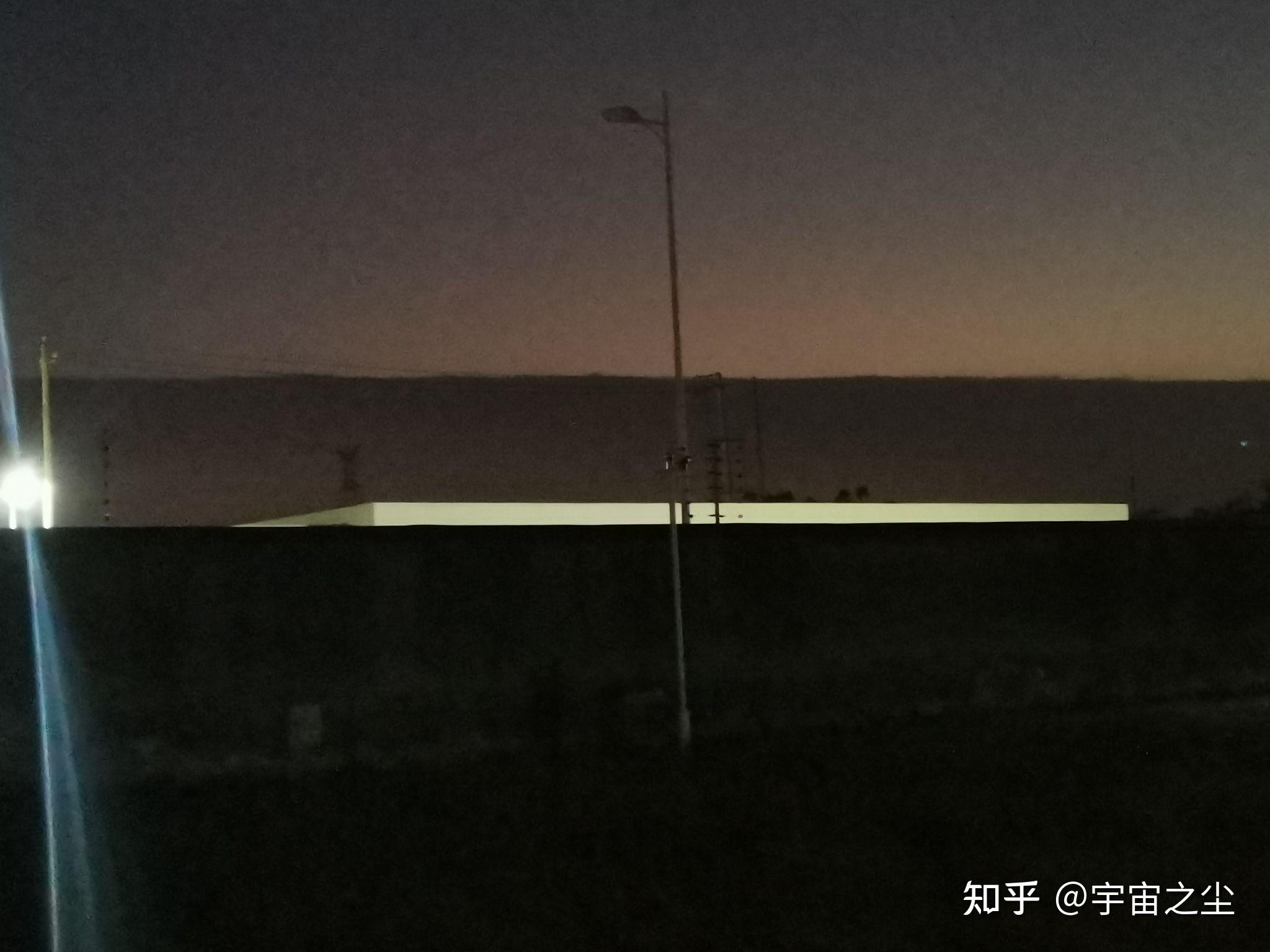 胸怀博大强心窍嘱生智慧去烦恼宇宙之尘