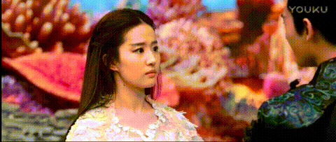 假设前提是杨幂白浅领先,你们认为刘亦菲可以超越杨幂