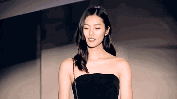 优雅知性也可以撩人心弦