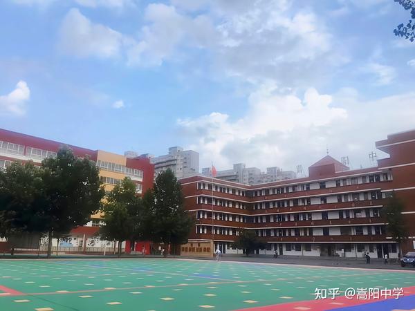 郑州嵩阳中学到底怎么样?环境?教学?