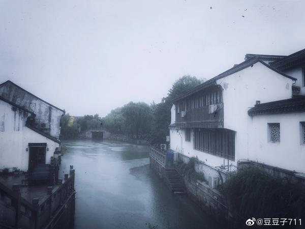 江南烟雨中的"隐形纪念"