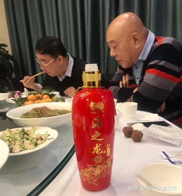 海之龙酒业董事长黄曙光应邀拜访西游记沙僧扮演者--刘大刚老师