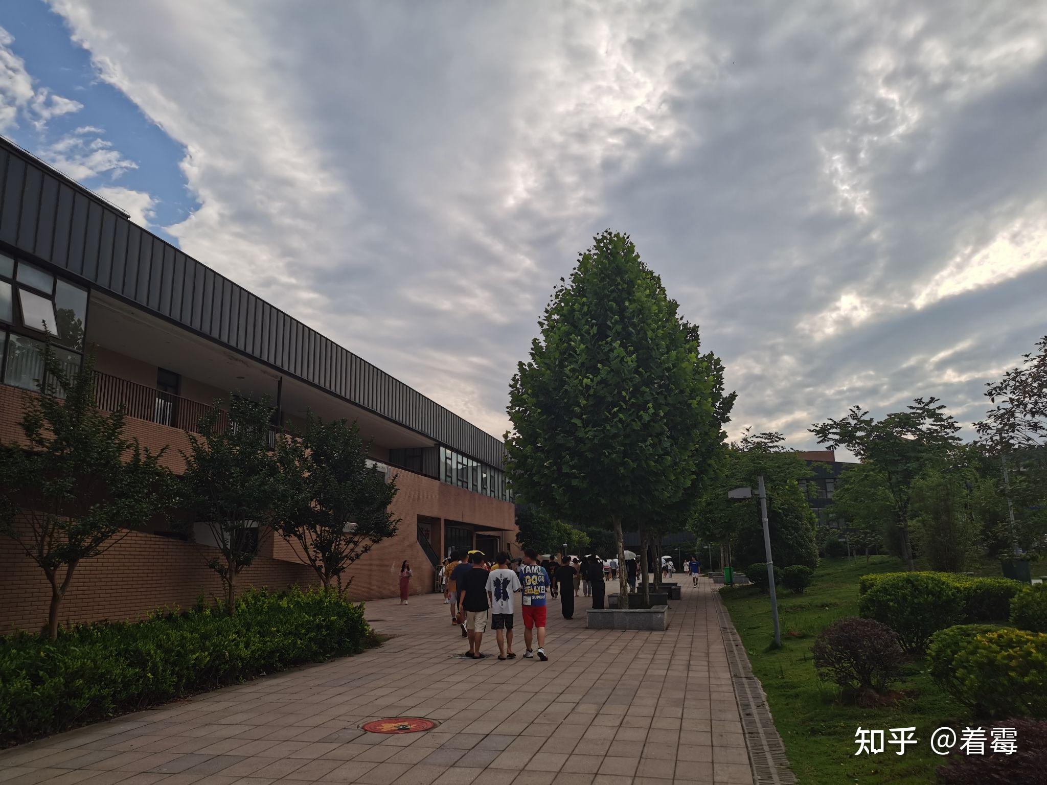 欢迎报考武汉晴川学院