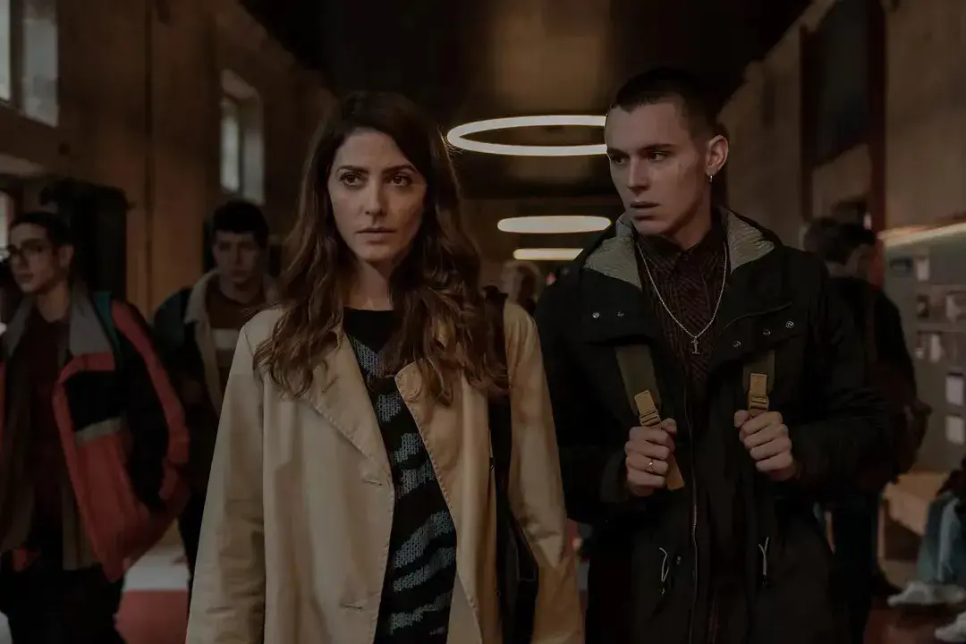 the clip, titled ar07n x moonkey x mygal – sigo, has gained