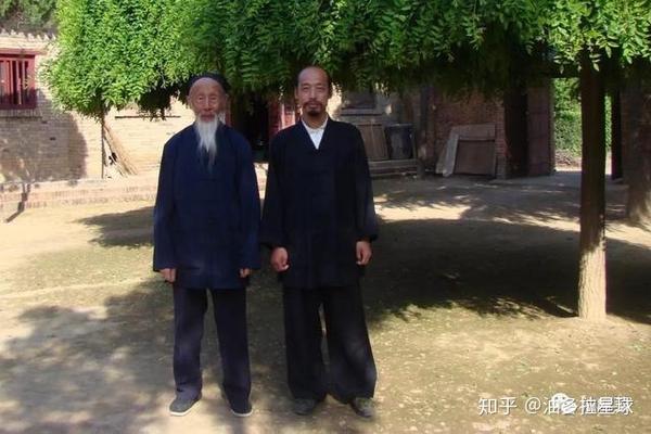 油多拉南山隐修人一海南有约