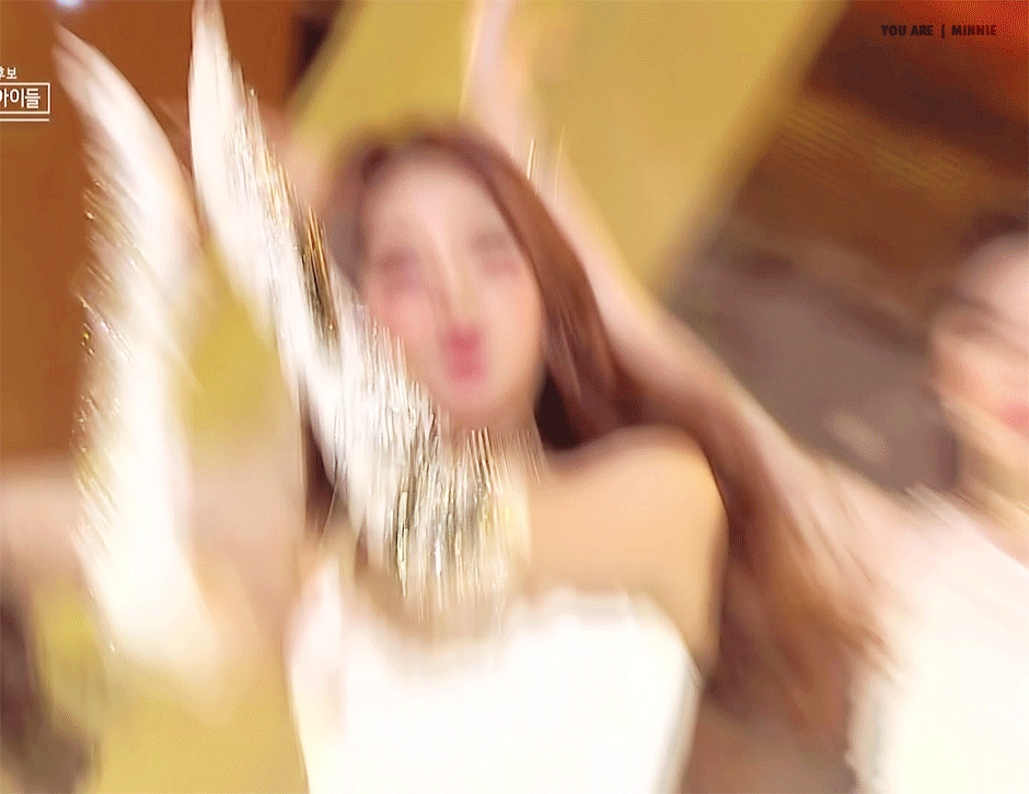 太可爱了,笑起来甜甜的,可塑性很强!