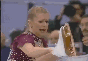 这种人,被精英们歧视,认为他们是无可救药,粗俗冲动的糙人.