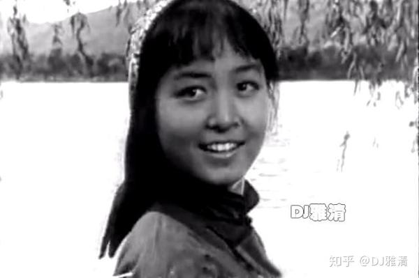 老照片欣赏,60年代上影厂三大美女,20岁的向梅,尤嘉和