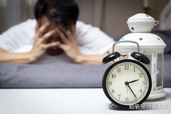 经常凌晨三,四点钟醒来?或是阴血亏虚,中医3招补气血
