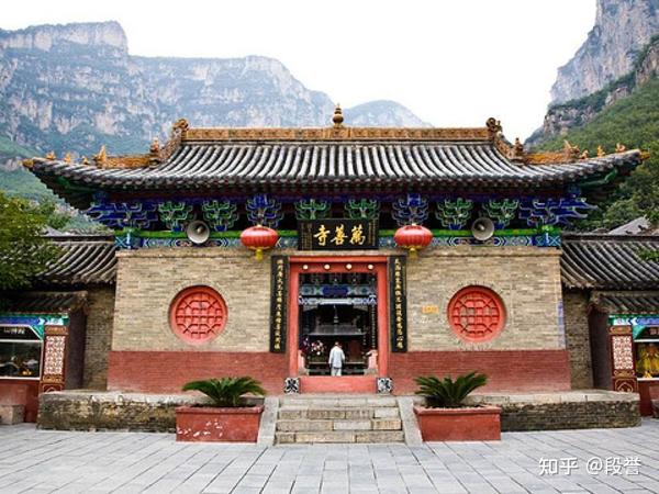 步道与观景平台