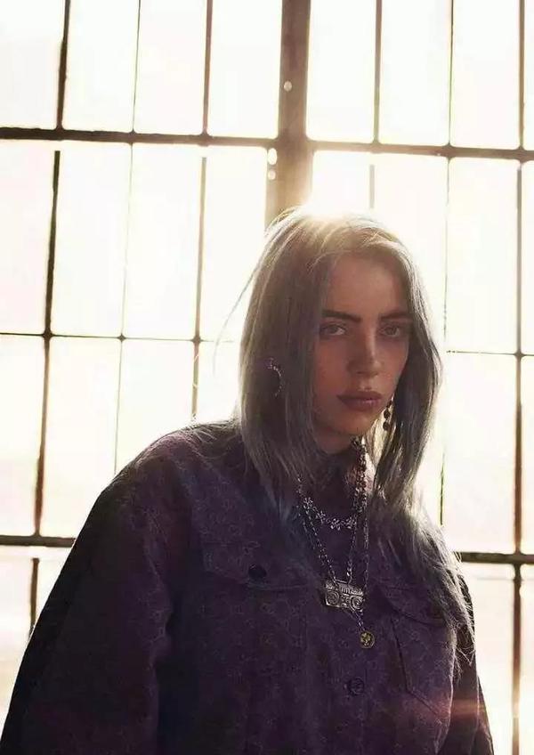 碧莉(billie eilish)未来可能不是天后,但定是王者!