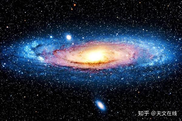 如果宇宙的寿命是136亿年那我们怎么能看到460亿光年外的星系呢