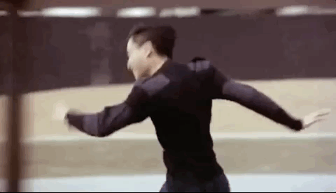 你对哥哥张国荣第一印象是什么