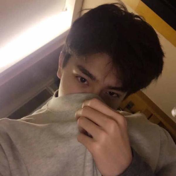有哪些好看的适合男生的微信头像?