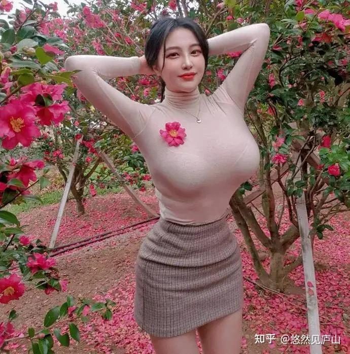 男生会喜欢身材微胖和胖之间,长得白,好看的女生吗?