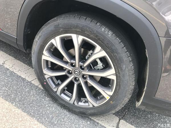 街拍我心爱的长安cs75 plus——在天朗气清惠风和煦时