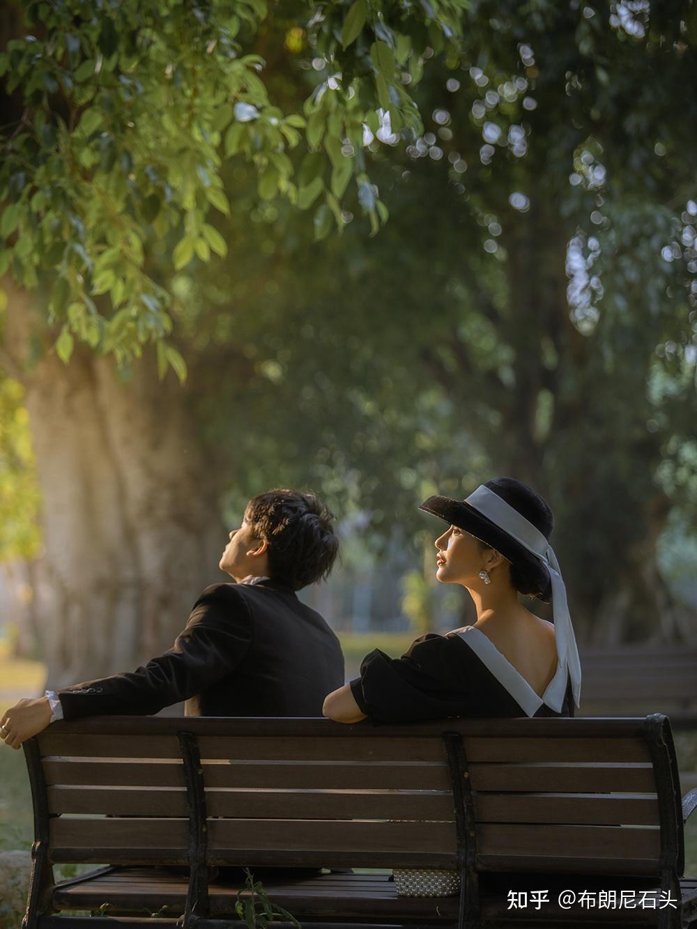法式婚纱照油画眷侣陷落浪漫南法庄园丨大理婚纱照丨推荐丨大理婚纱