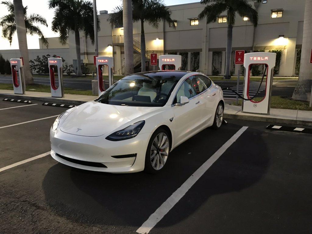 特斯拉model 3销量超volt,成美国史上最畅销电动汽车