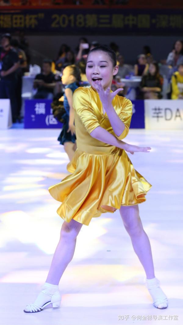 【小星百科】:何向晴,少儿拉丁舞冠军,2018福田杯10岁