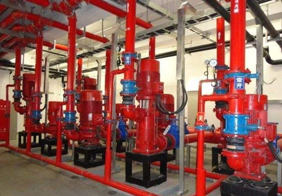 作强消防_消防工程师考点:消防水泵出水管的布置要求