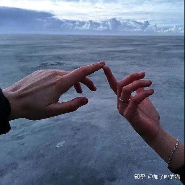 【朋友圈背景图】爱自己是终身浪漫的开始!