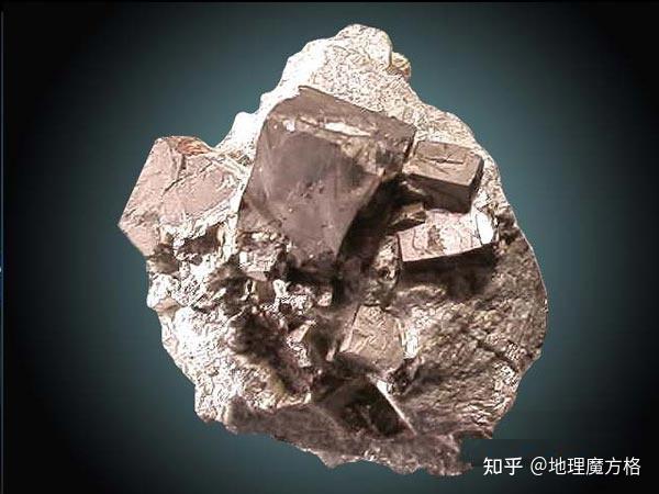 中国拿下世界最大钴矿储量340万吨日本妄想用300亿获得开采权