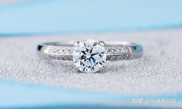 白金戒指多少钱款式好看吗结婚能戴白金钻戒吗