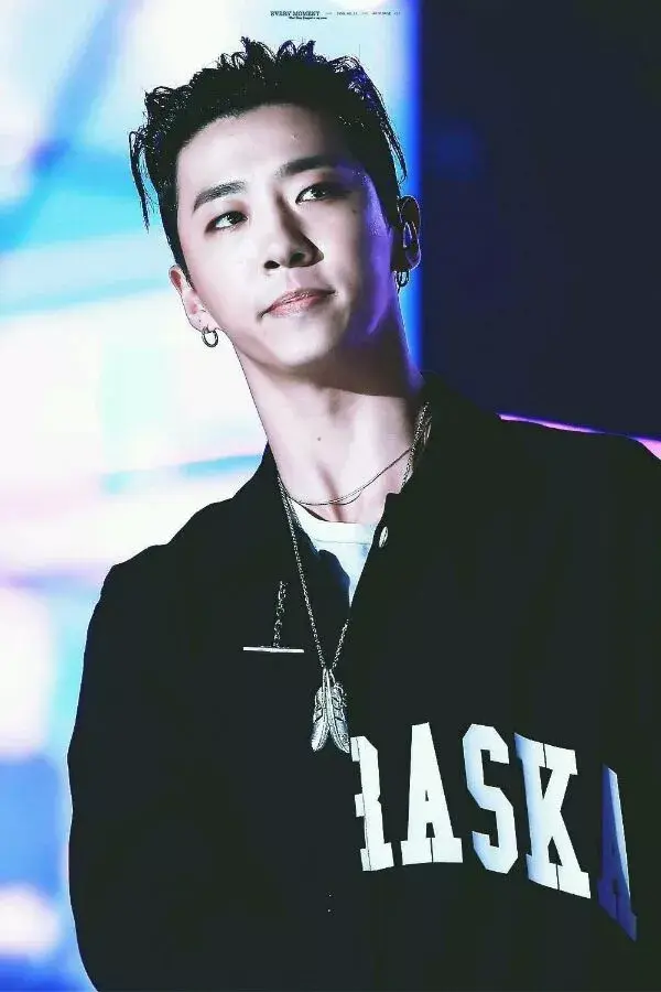 b.a.p-方容国