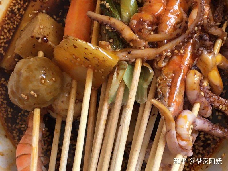 蜀中桃子姐麻辣串串钵钵鸡如何制作