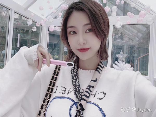 新烟民新趋势新健康帅气小哥哥pl小姐姐都在抽ice电子yan哦6767