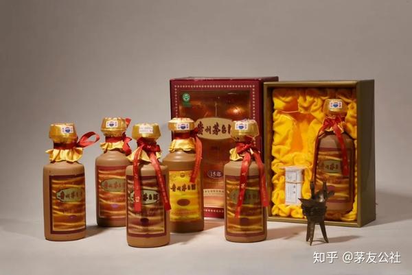 不同年份的"15年"年份茅台酒