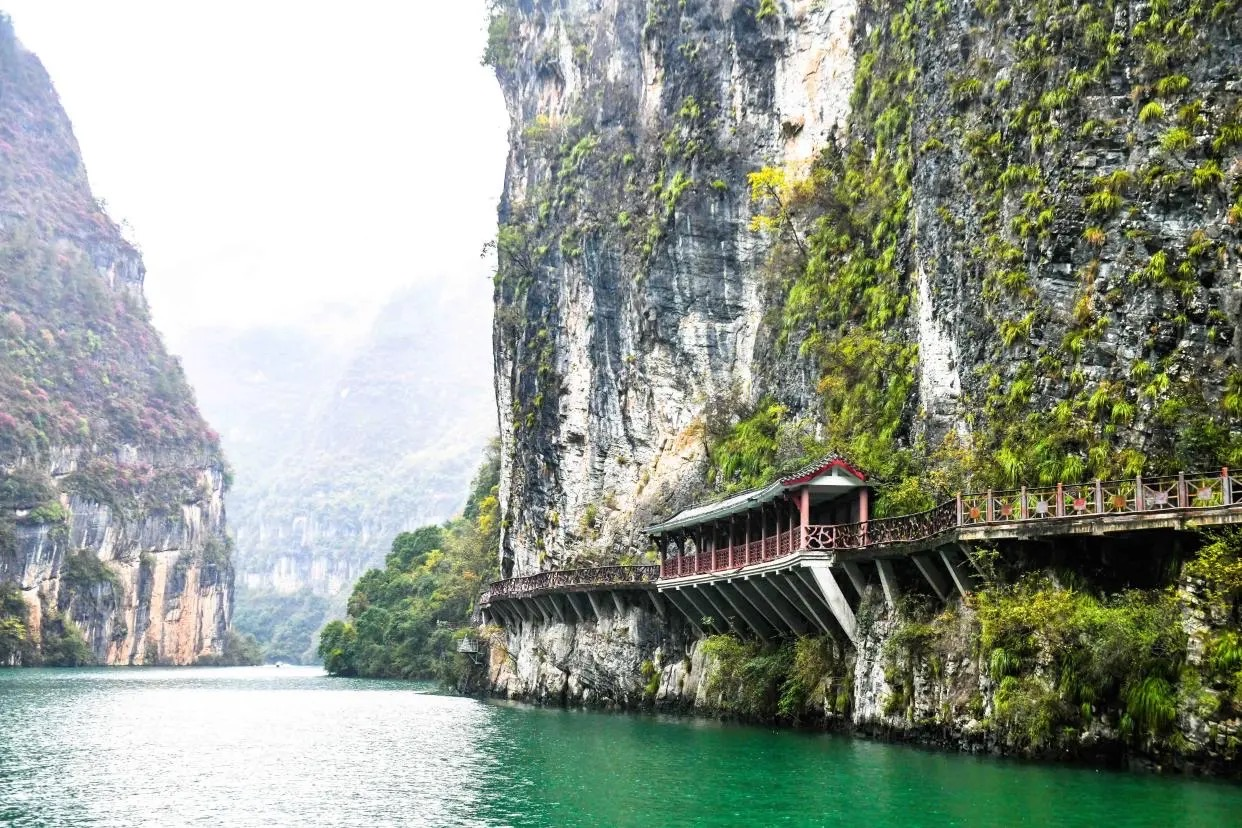 重庆热门旅游景点巫山小三峡旅游攻略低音号导游