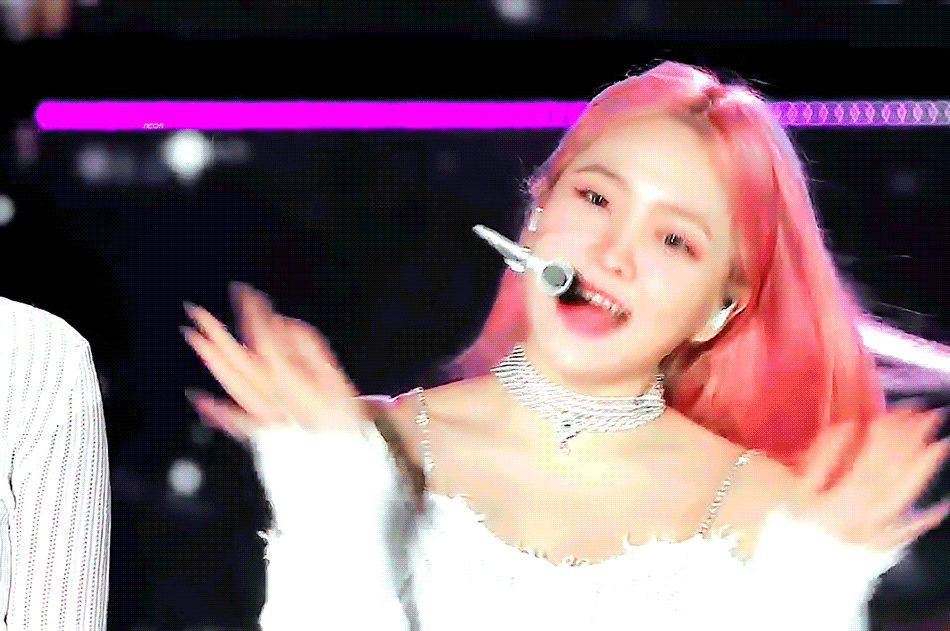 red velvet金艺琳粉发图合集