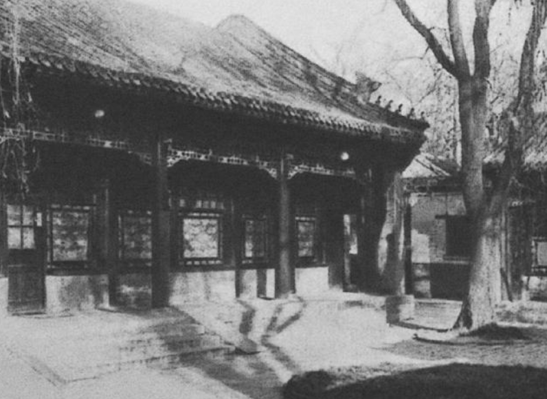 历史上的今天京师大学堂正式招生