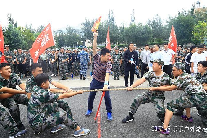 胜负欲强胜的团建比赛拔河比赛