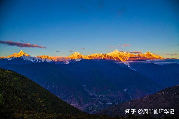 大香格里拉,日照金山,梅里十三峰