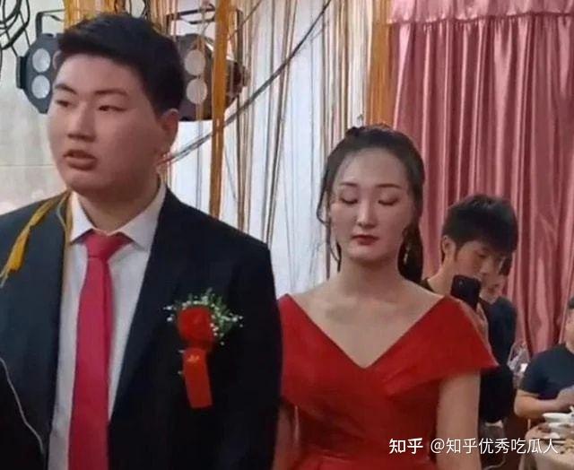 评朱之文儿媳离婚世上很少有所谓的伟大爱情只有生意一样的婚姻
